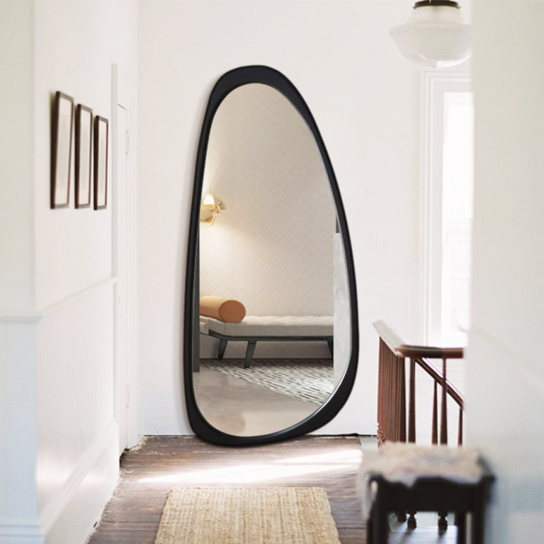Manufacture Irregular Decorative Wood Floor Mirror